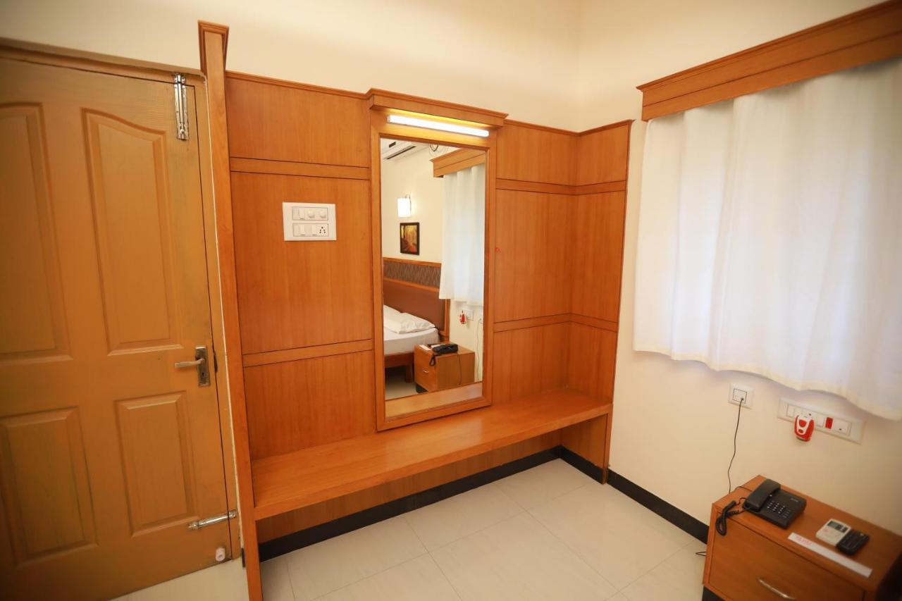 Jmj Comfort Hotel Salem Eksteriør billede